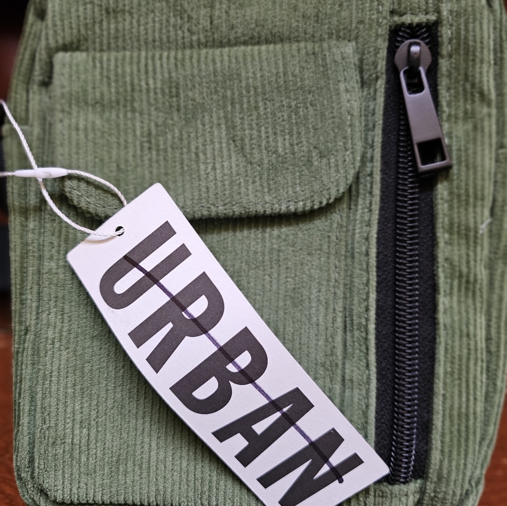 NWT | UO corduroy messenger bag